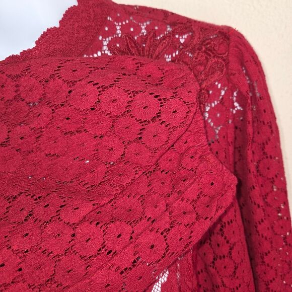 Torrid Rhubarb Mixed Lace High Neck Top Blouse Size 0 Large - Picture 7 of 11